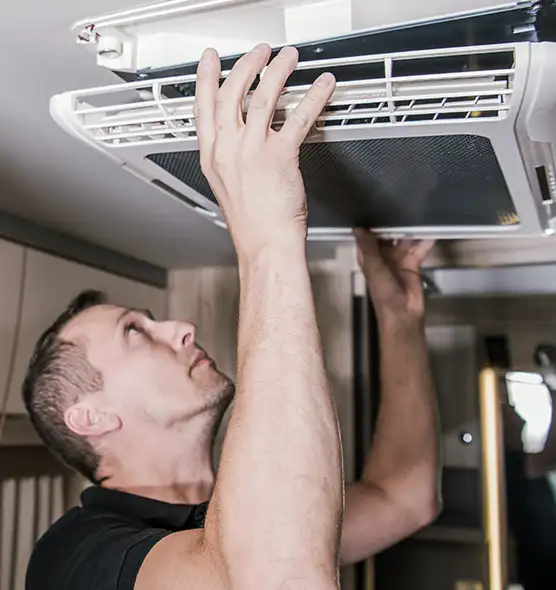  Professional Licensed And Insured Cleaners in Hopewell, VA